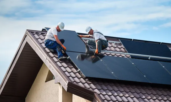 Why I Finally Went Solar in 2025